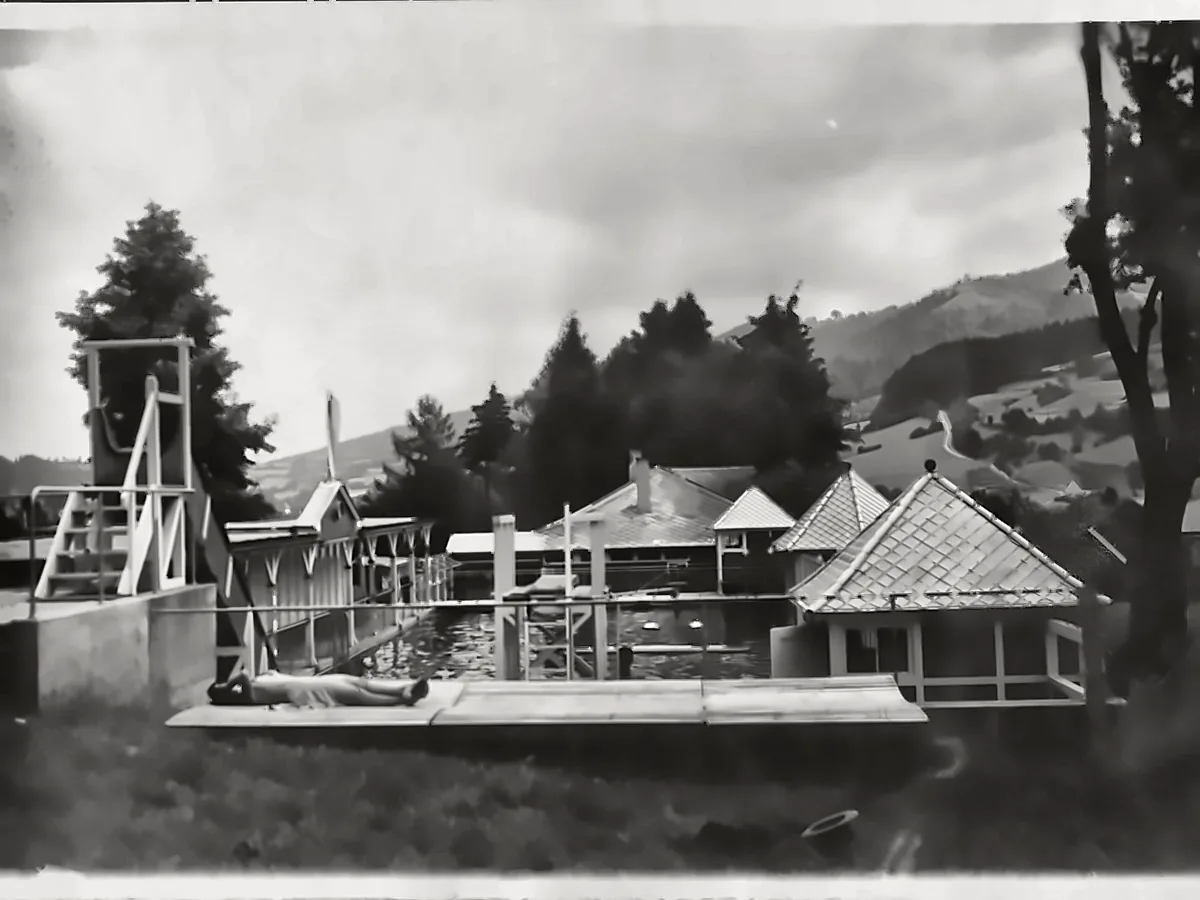 Dust and scratches removed, contrast restored - after